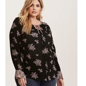 NWT Torrid long sleeve blouse